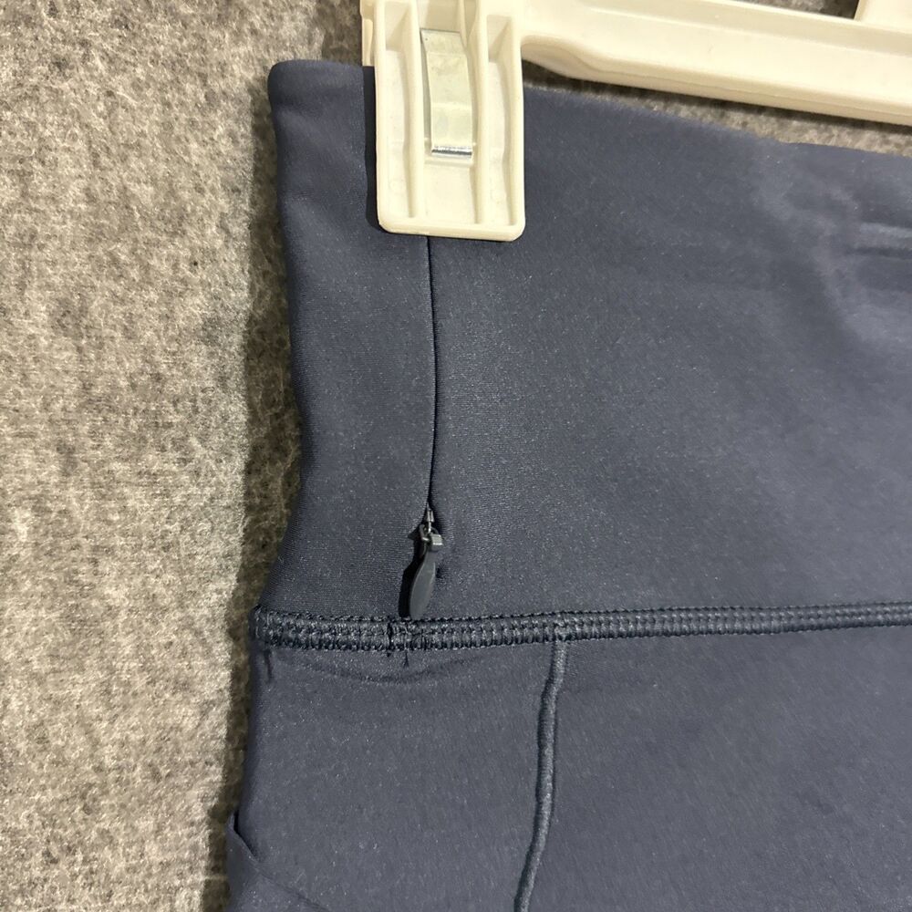 All In Motion Women's Shorts High Rise Effortless Pocket Biker Navy Medium - Picture 6 of 8